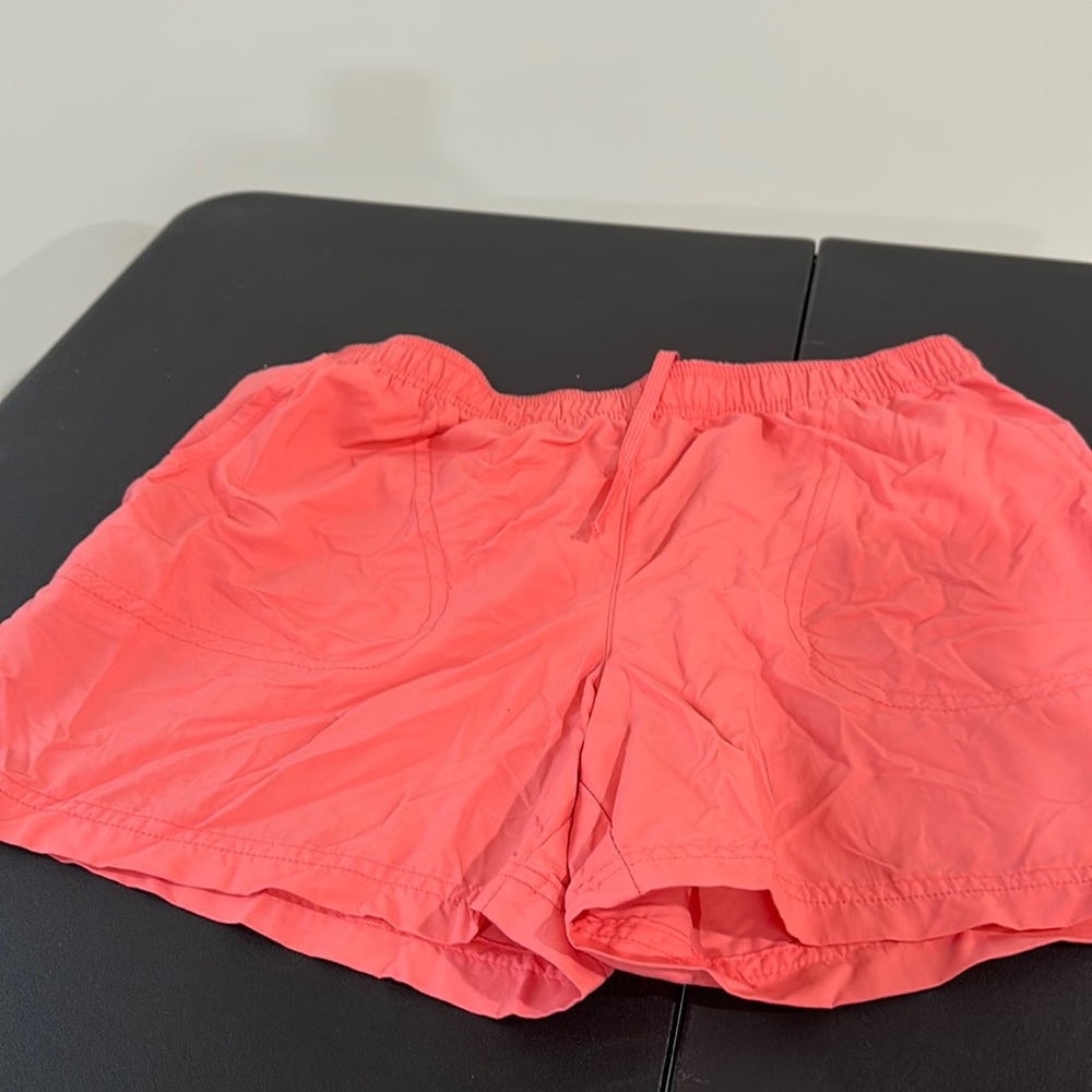 Womens Columbia shorts no liner